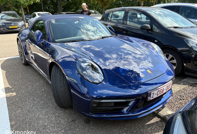 Porsche 992 Carrera 4S Cabriolet