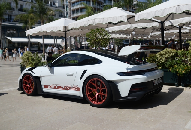 Porsche 992 GT3 RS Weissach Package