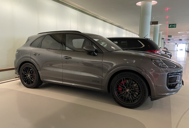 Porsche 9YA Cayenne GTS MkII