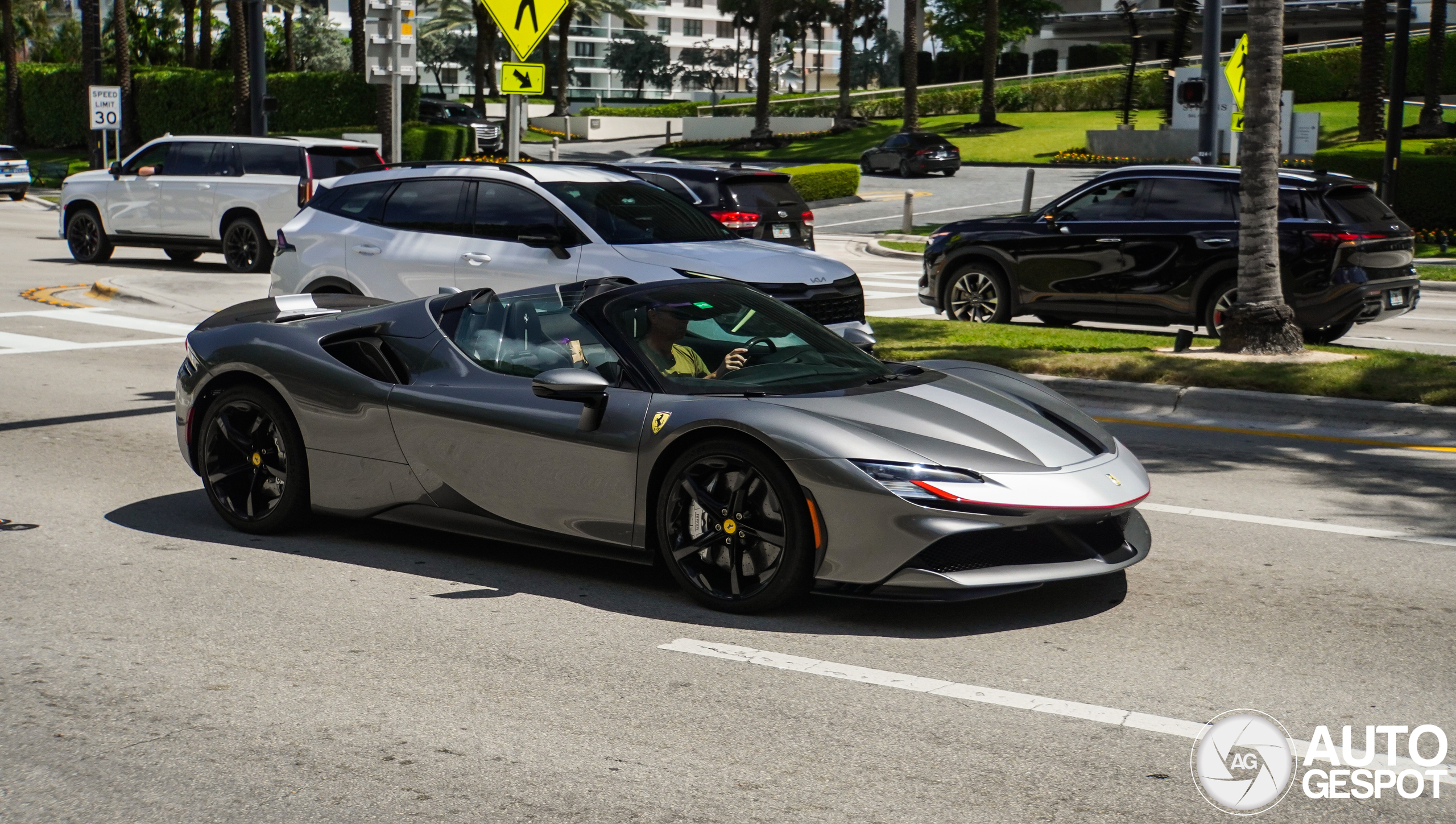 Ferrari SF90 Spider Assetto Fiorano