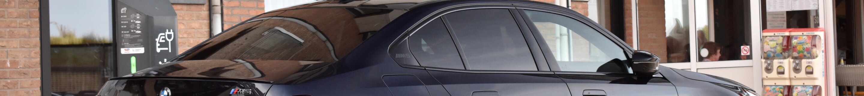 BMW M5 G90