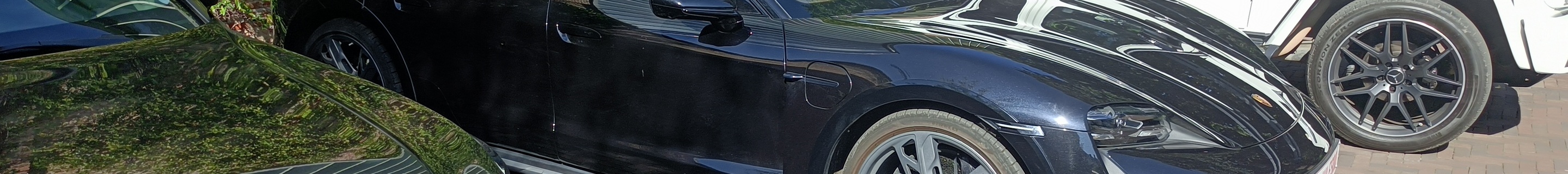 Porsche Taycan Turbo S Cross Turismo MkI