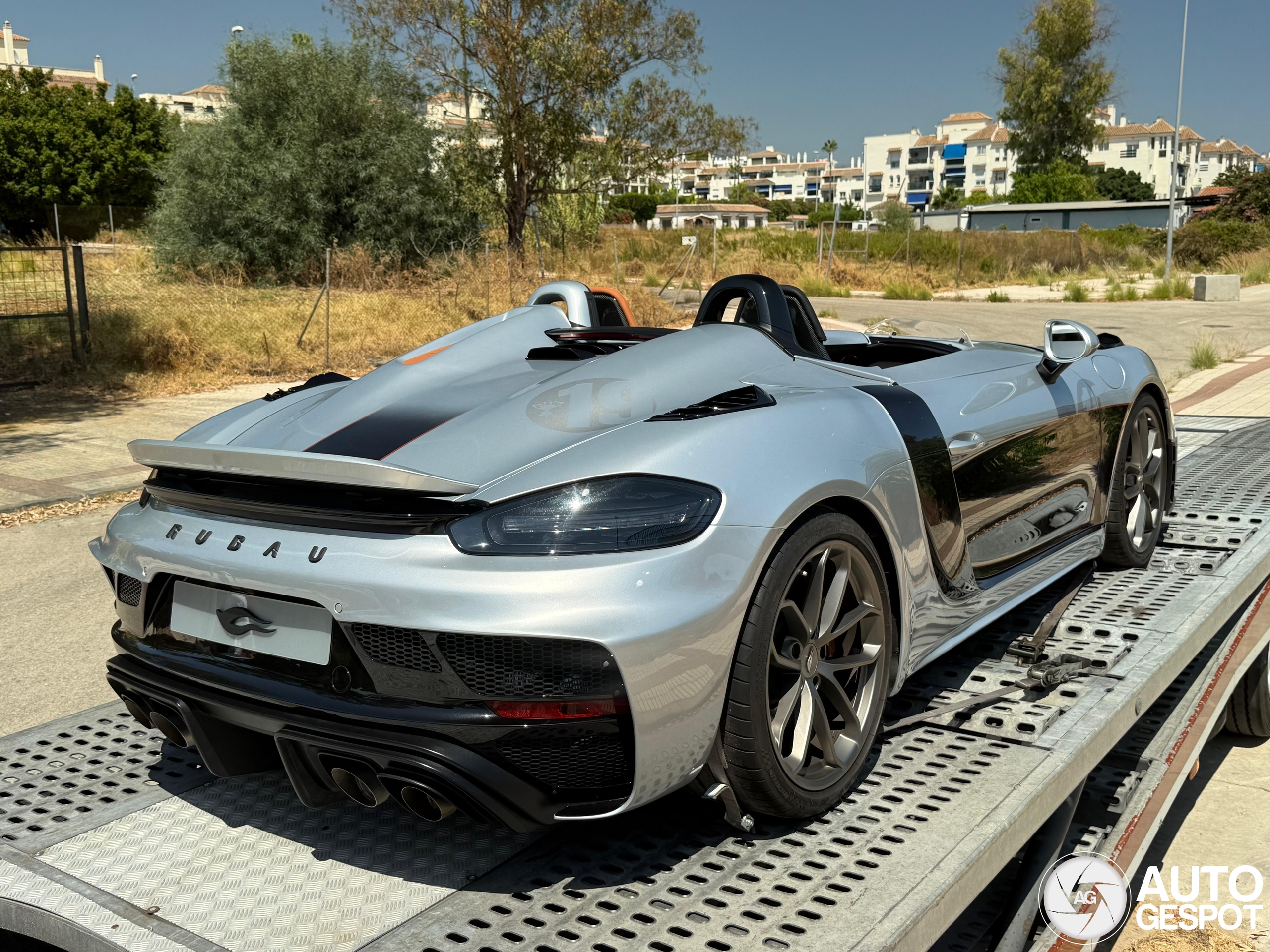 Rubau Cars 718 Speedster revives the spirit of Porsche&rsquo;s 981 Bergspyder