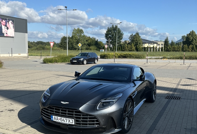 Aston Martin DB12