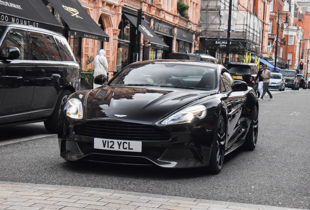 Aston Martin Vanquish 2013