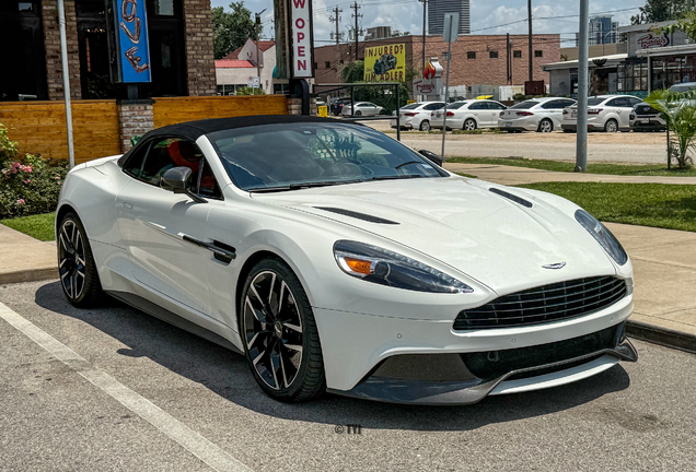 Aston Martin Vanquish Volante