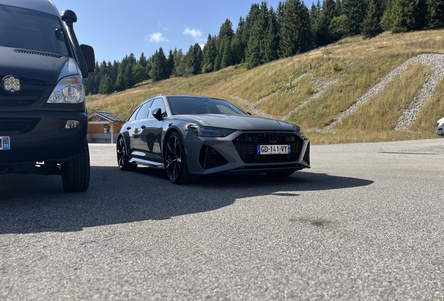Audi RS6 Avant C8