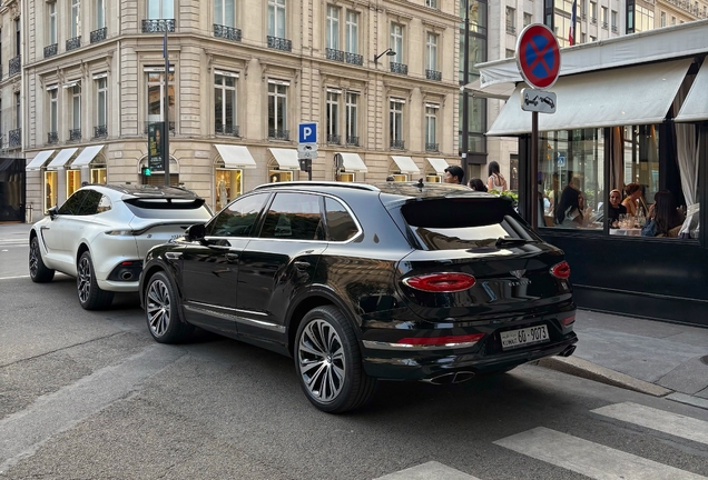 Bentley Bentayga V8 2021
