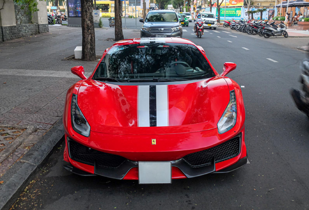 Ferrari 488 Pista