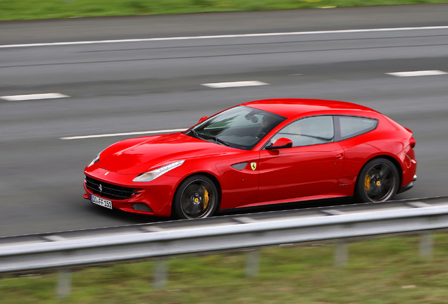 Ferrari FF