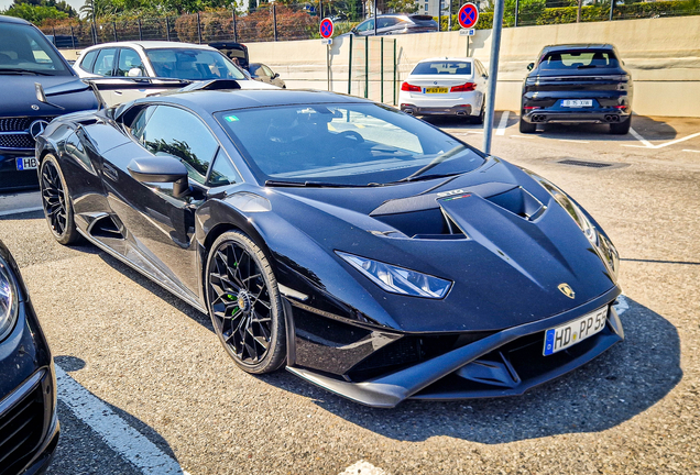 Lamborghini Huracán LP640-2 STO