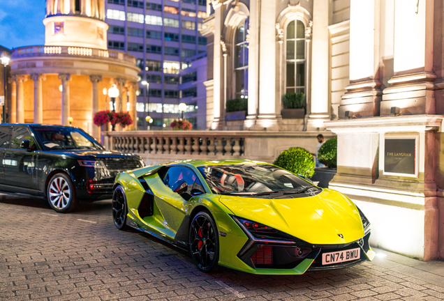 Lamborghini Revuelto