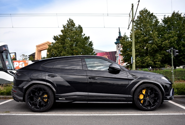 Lamborghini Urus Performante
