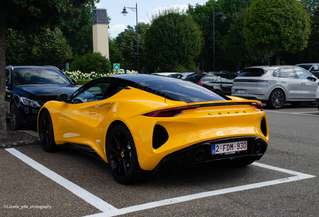 Lotus Emira