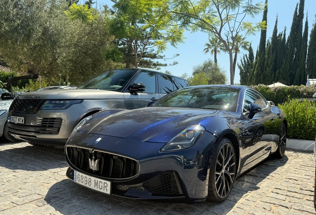 Maserati GranTurismo Modena 2023