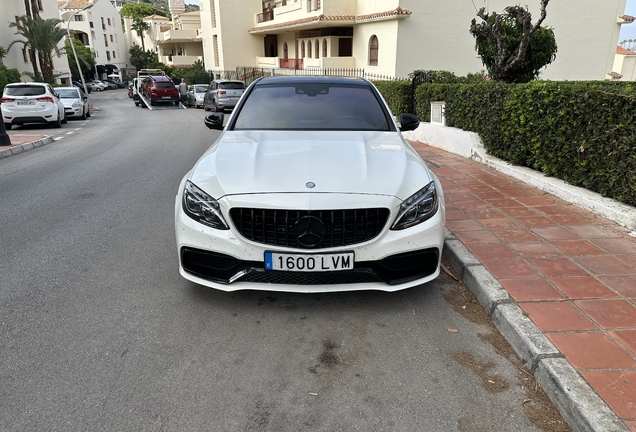 Mercedes-AMG C 63 S W205