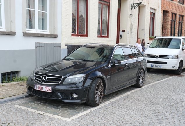 Mercedes-Benz C 63 AMG Estate