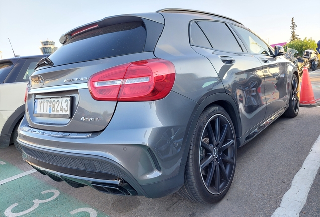 Mercedes-Benz GLA 45 AMG X156