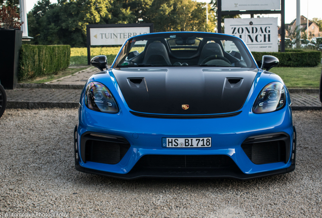 Porsche 718 Spyder RS Weissach Package