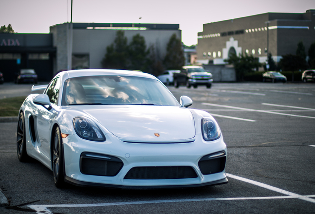 Porsche 981 Cayman GT4