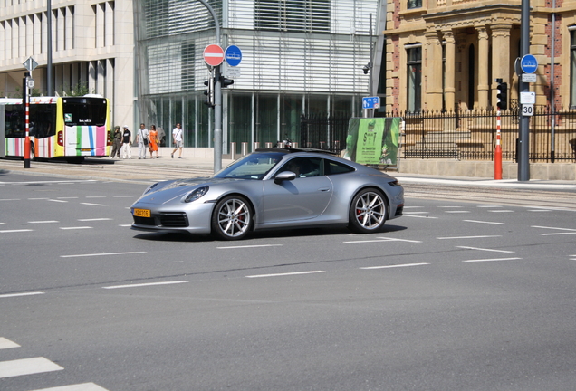 Porsche 992 Carrera 4S MkI
