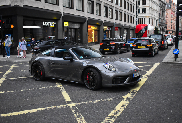 Porsche 992 Targa 4 GTS