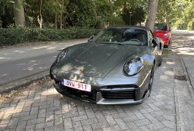 Porsche 992 Turbo S Cabriolet