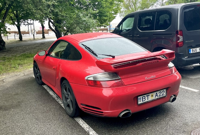 Porsche 996 Turbo