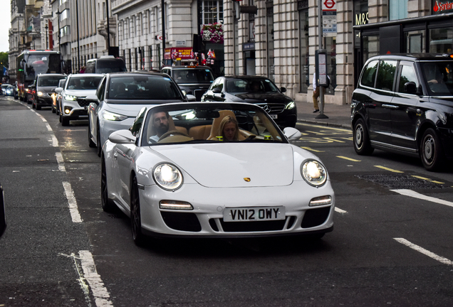 Porsche 997 Carrera 4 GTS Cabriolet