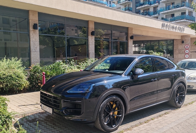 Porsche Cayenne Coupé Turbo E-Hybrid