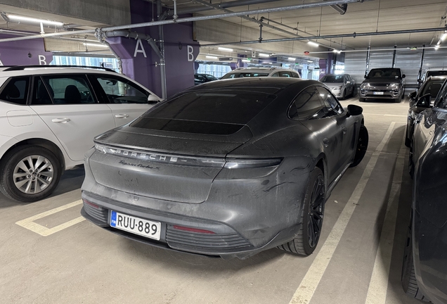 Porsche Taycan Turbo S