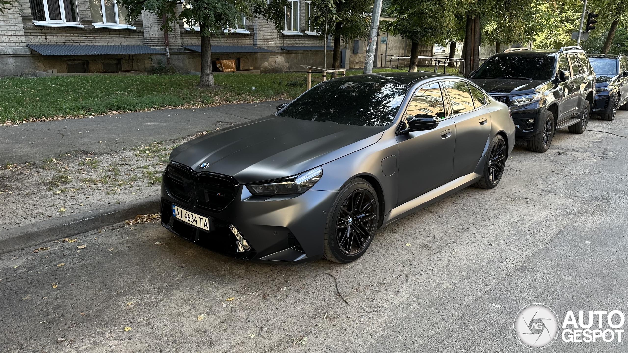BMW M5 G90