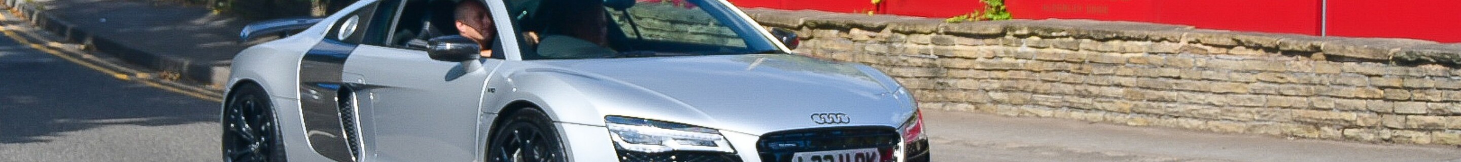 Audi R8 V10 Plus 2013