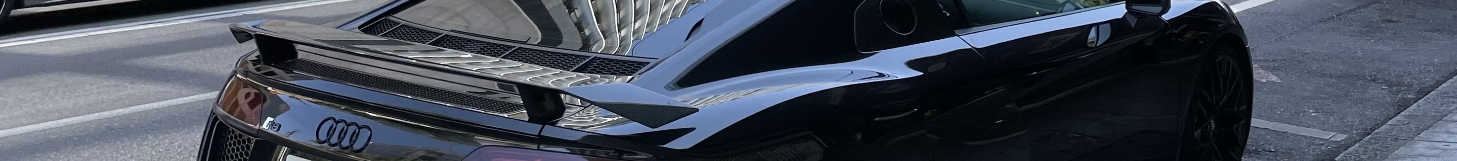 Audi R8 V10 Plus 2015