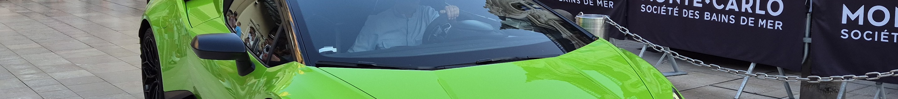 Lamborghini Huracán LP640-4 Performante Spyder