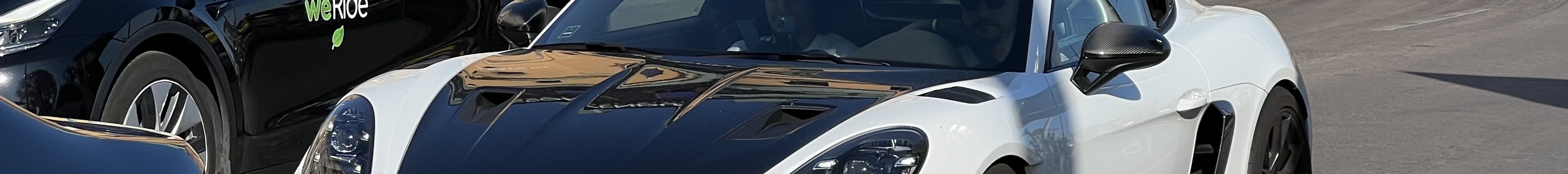 Porsche 718 Cayman GT4 RS Weissach Package