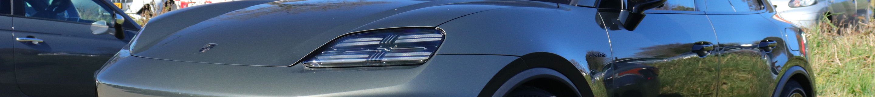 Porsche Macan EV Turbo