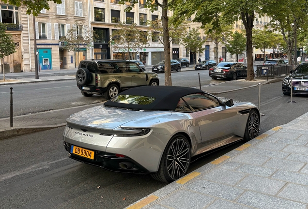 Aston Martin DB12 Volante