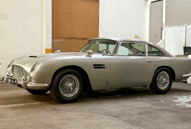 Aston Martin DB5 Vantage