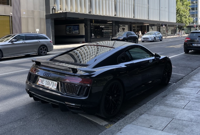 Audi R8 V10 Plus 2015