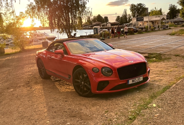 Bentley Continental GTC 2019