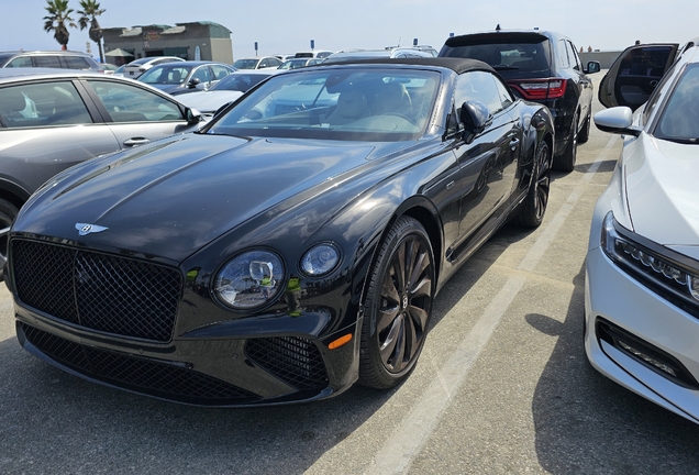 Bentley Continental GTC V8 2024 Edition 8