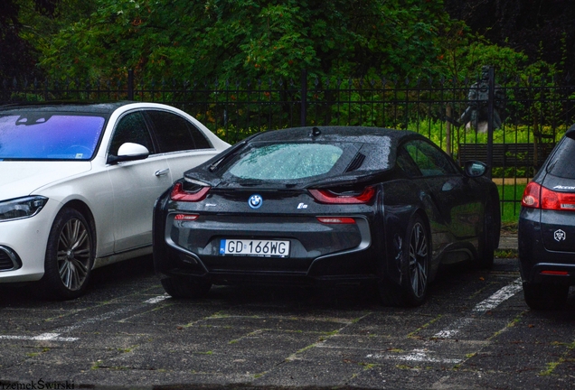 BMW i8
