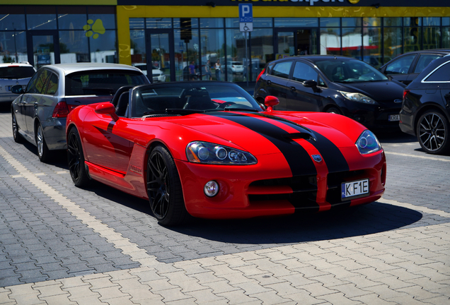 Dodge Viper SRT-10 Roadster 2003