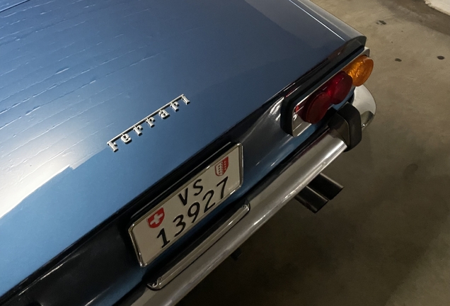 Ferrari 365 GT 2+2
