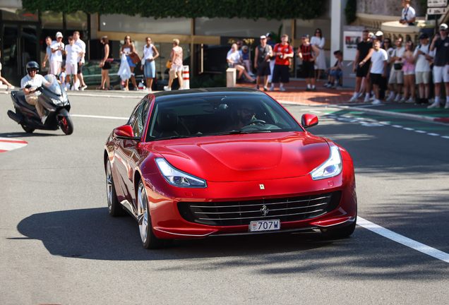 Ferrari GTC4Lusso