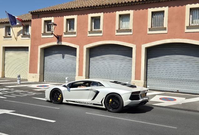 Lamborghini Aventador LP700-4