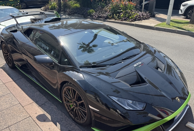 Lamborghini Huracán LP640-2 STO