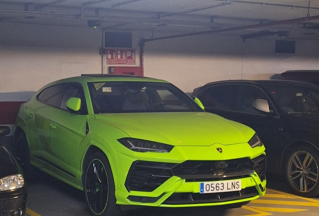 Lamborghini Urus