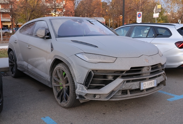 Lamborghini Urus S